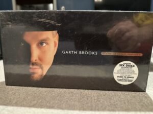 Garth Brooks – The Limited Series Box Set +M/+M