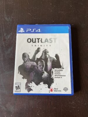 Outlast Trinity PS4 Horror NM/NM