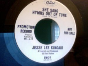 She Sang Hymns Out Of Tune Blues 45 RPM